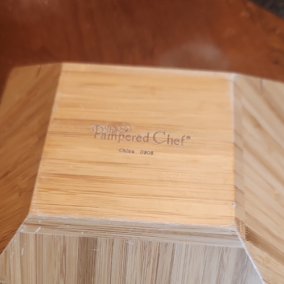 Pampered Chef Square Bamboo Bowl - Picture 3 of 6